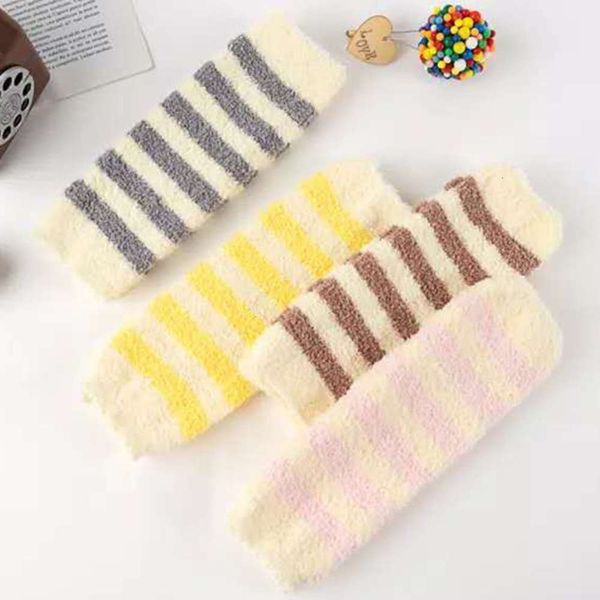 

new thickened coral cashmere socks for boys and girls, Black;white