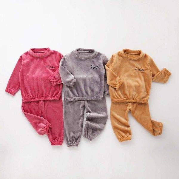 

in children's flannel suit warm pajamas spring and winter, Blue;red