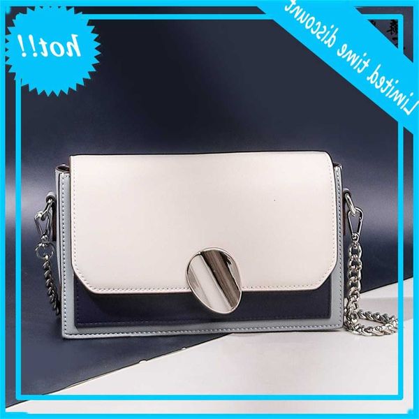 

2020 mini crowdsourcing contrast diagonal color matching magnetic buckle versatile organ leather square women's bag