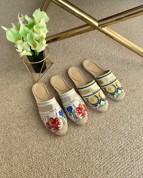 

early spring 2021 classic slippers fisherman's shoes multi color cotton fabric size 35-40, Black