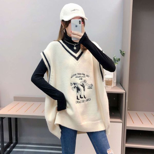 

spring and winter 2021 new cartoon embroidered sweater women's versatile v-neck knitted vt, Black;white