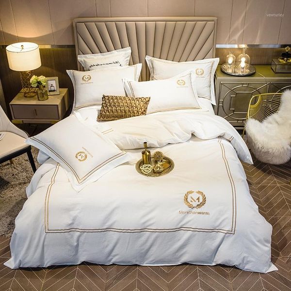 

bedding sets 4pcs 100% cotton duvet cover king  size pillowcases embroidery bed linen1