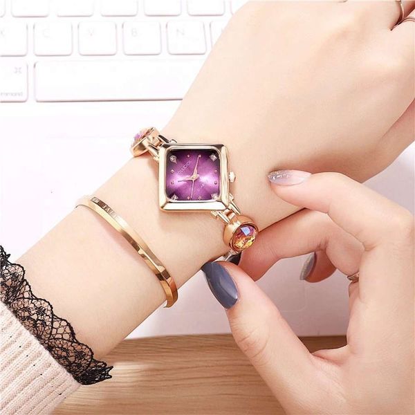 

2019 new women fashion watch diamond fashion creative watch women quartz bracelet wrist quartz watch, Slivery;brown