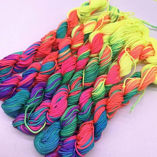 

20 лет 1,0 мм нейлоновый шнур нить китайский узел macrame rattai плетеная строка для ювелирных изделий изготовления diy кисточек бисером для
