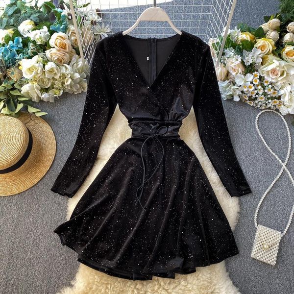 

retro women velvet dress new 2021 spring autumn long sleeve slim v neck high waist black dresses ladies short dress vestidos, Black;gray