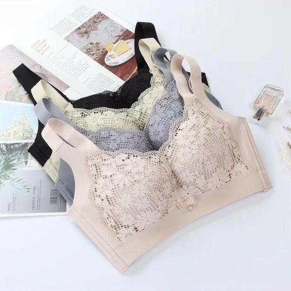 

2020 new large thin non steel ring underwear cd cup u-shaped back gathered women's bra, Red;black