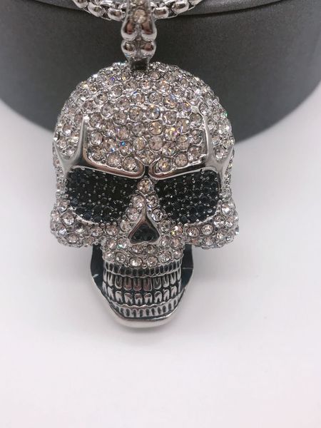 

взрывоопасные супер крупные ювелирные изделия европейские и американские хип-хоп личности личности панк череп полный алмазный кулон ожерелье, Silver