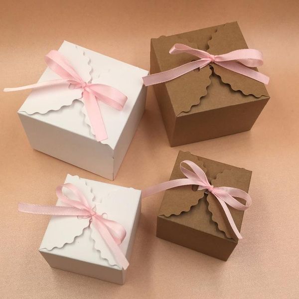 

30pcs/lot 9*9*6cm kraft paper square candy box wedding favors candy holder bags wedding party gift boxes with fre bbycxx