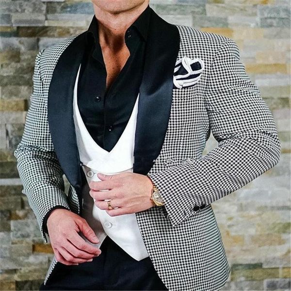 

custom made white plaid men suit classic groom tuxedos blazer mens prom mens tux bridegroom blazer (jacket+ pant+vest+tie)1, White;black