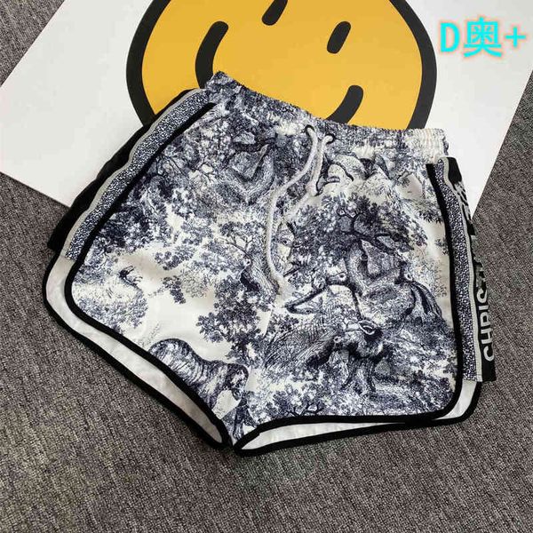 

2022 factory wholesale new d family jungle series ink painting style high waist elastic drawstring ribbon wide leg shorts women's summe, White;black