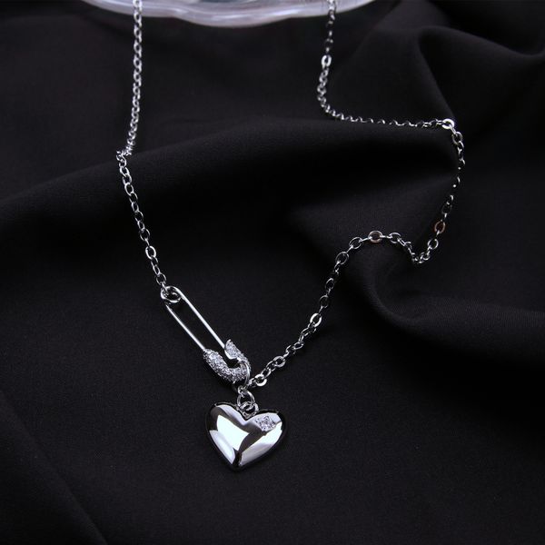 

punk necklace female clavicle fashion net red ins hip hop love cool wind micro inlaid sweater chain new style, Silver