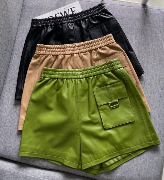 

2021 new ladies loose casual elastic waist leather shorts 08261, White;black