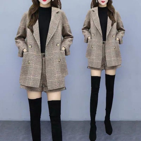 

two piece dress small suit woolen shorts women 2021 autumn and winter style plaid fashion casual slim two-piece trousers, White