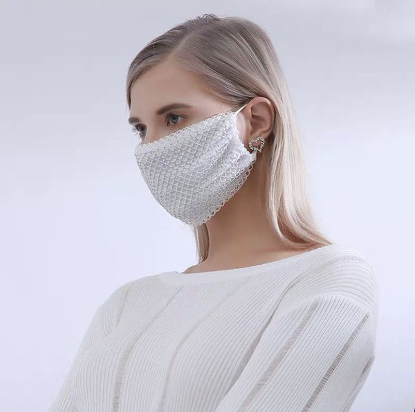

luxury mesh diamond cotton cloth hollow with diamond crystal diamond mask breathable and dustproof trendy masks dhl free