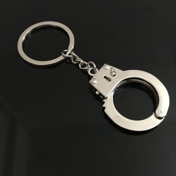 

couple modelling keychains creative chain mini handcuffs metal key pendant, Silver