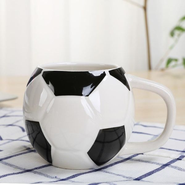 

400ml soccer coffee mug ceramic soccer ball cup for water milk coffee football mug cup gift for friend fans players