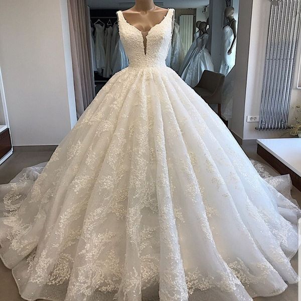 

gorgeous lace wedding dresses scoop lace appliques sequins robe de mariÃ©e zipper back long train custom made bridal dress 2021 spring summer, White