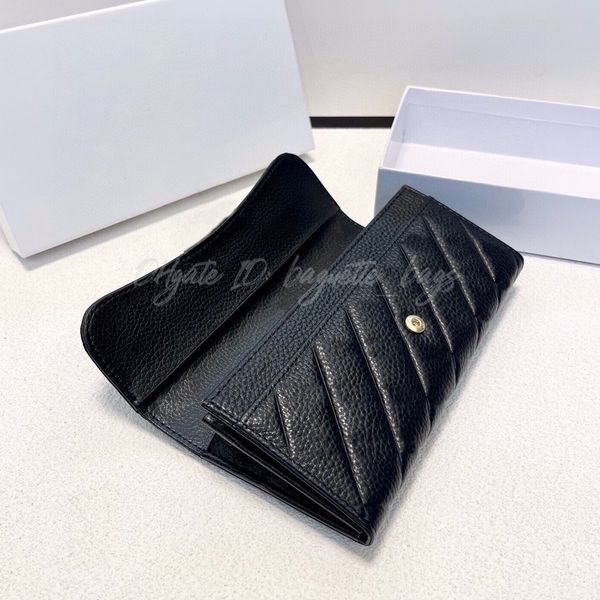 Wallets Designers Mulheres Casual Clutch Leather Holdes de luxo Compartimento Interior Plain Lady Lady Lady Moed