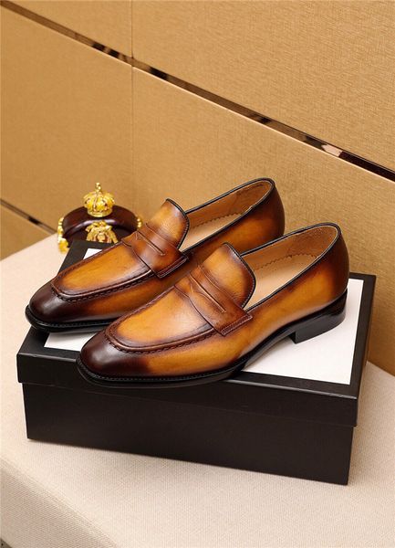 

18ss designers 2019 fashion men formal mariage wedding party shoes pointed toe business shoes men loafers oxford shoes, Black