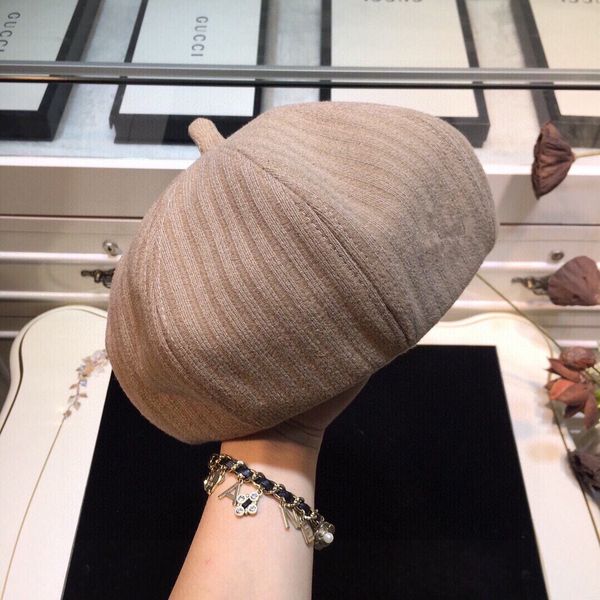 

2020 new autumn beret painter hat high-end quality temperament gentle classic beret, Blue;gray