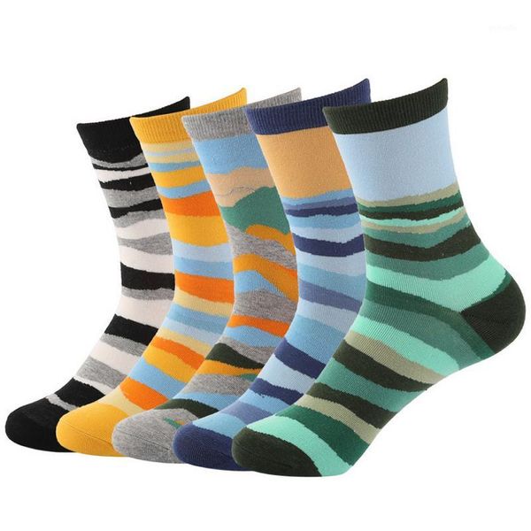

2020 autumn winter fashion wavy stripes camouflage patterns socks for men creative cotton socks male novelty 5pairs/lot1, Black