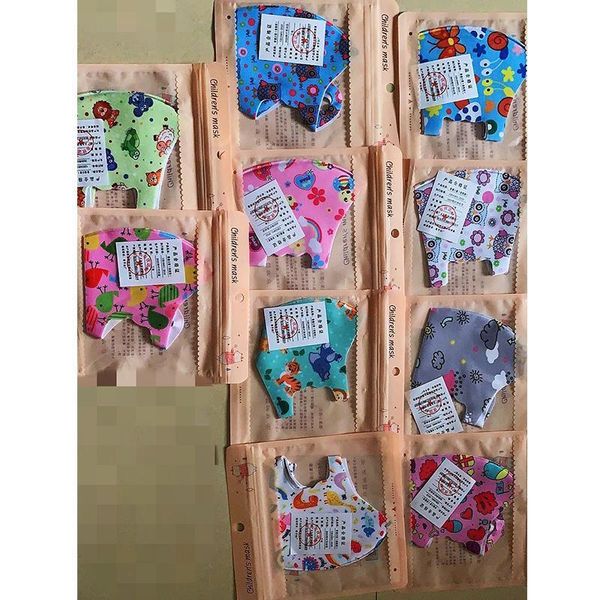 

random designer face print kid mouth mask dustproof househould protective ice silk cotton field