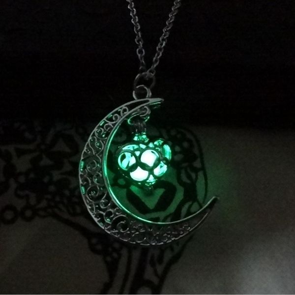 

fashion moon heart necklace glowing in new the dark lockets chains pendant noctilucent choker jewlery for women girl par