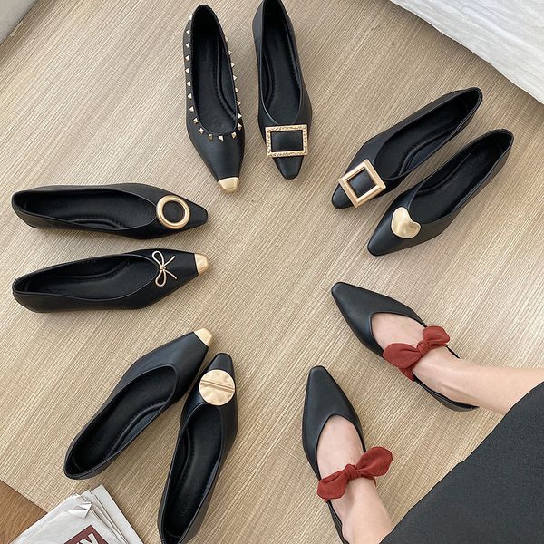 

pointed shallow mouth shoes women 2020 new autumn square buckle simple and versatile soft sole comfortable low heels c1120, Black