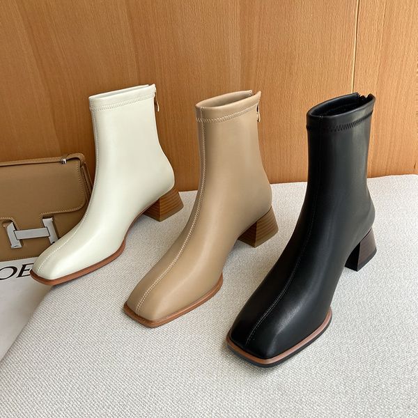 

2020 winter ankle woman flatfooted shoes designer square foot zip ladies short boots zapatilla a8ms, Black