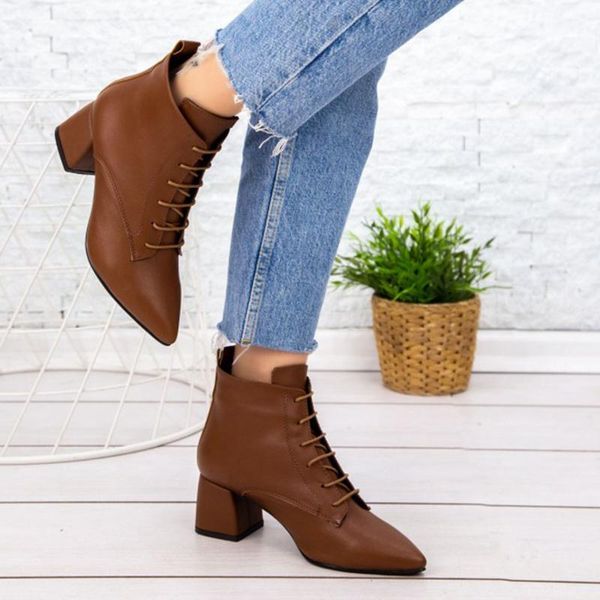 

rait tan skin laced boots 2021 winter fashion stylish women 's postal new season high square heel pointed toe lace-up casual classic, Black
