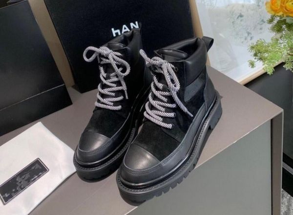 

luxury new heighten boots designer fashion paris flat 2.5cm sheepskin deerskin stitching chain ankle boots men and women leisure combi, Black