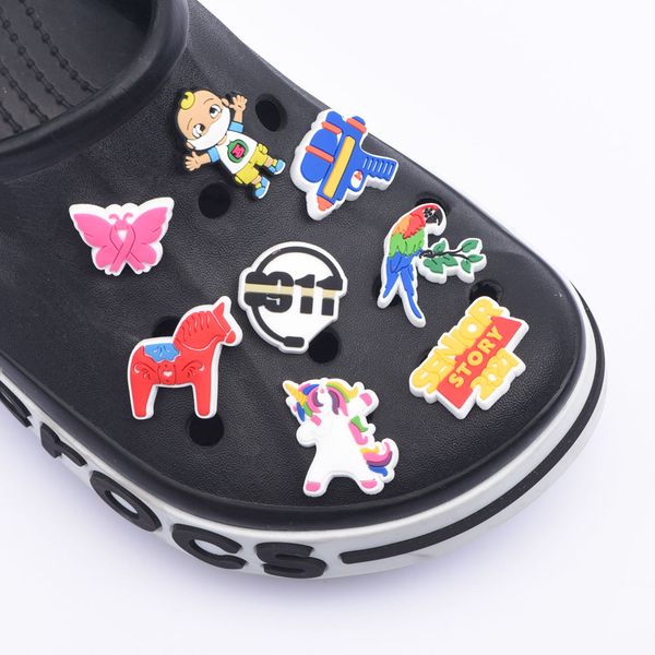 

designer cute custom new cartoon shoe charm plane water gun for kids slippers, White;pink