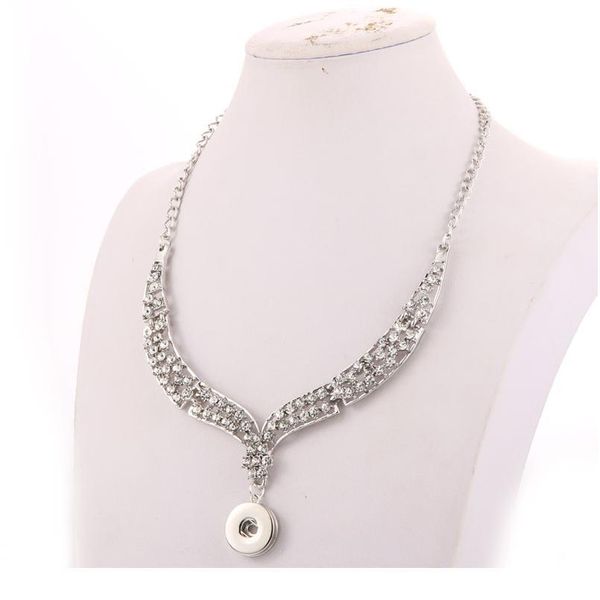 

new snap jewelry 18mm snap button necklace charm crystal rhinestone fashion women jewelry creat bbytpt, Silver