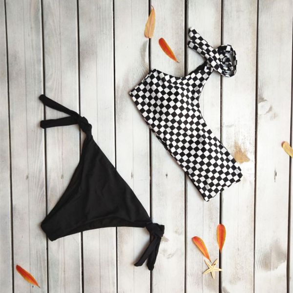 

split women's one shoulder bikini swimsuit, White;black