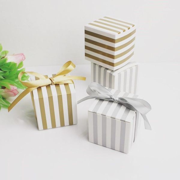 

50pcs candy box striped sweet boxes wedding birthday party candy cookies gift box1