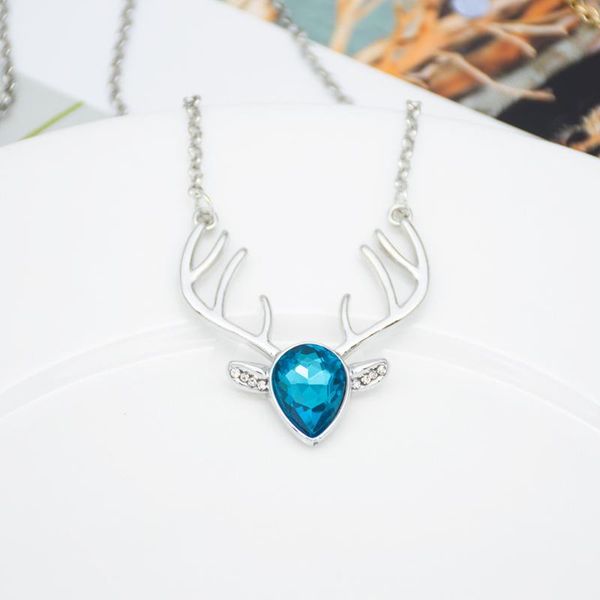 

zircon love heart elk head small art elf antlers pendant necklace animal christmas deer necklace lucky amulet jewelry, Silver
