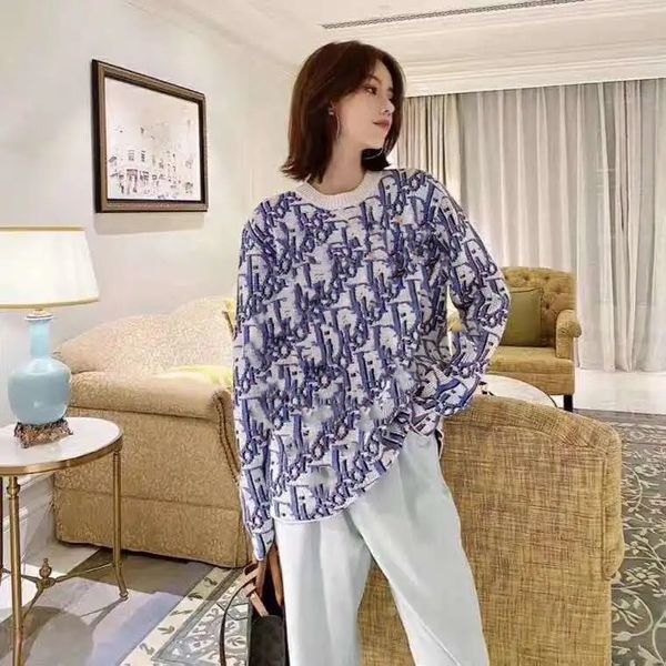 

новый осенний стиль 2020 года покрыт печатными буквами, а пуловер прост, удобный и модный, White;black