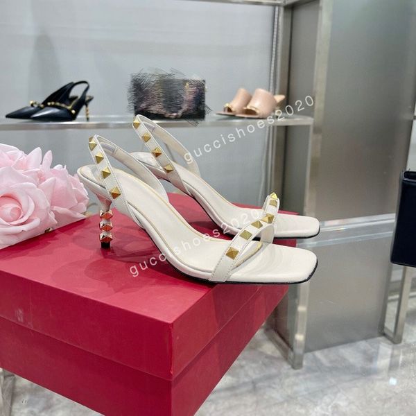

2022 women high heels sandals patent ankle strap pump studs shoes fashion sandals genuine leather bottom rivets party dress wedding sandals, Black;red