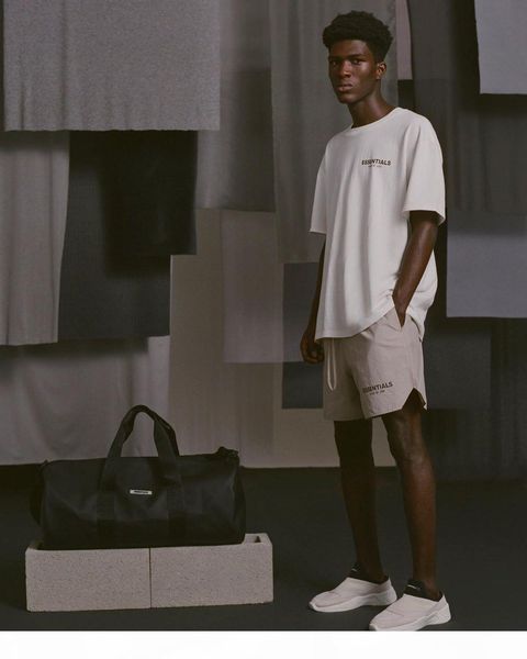 

new fear of god essentials 3m reflective shorts fog street skateboard fashion casual outdoor short loose pants summer beach shorts, White;black