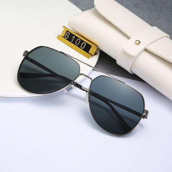 

2020 new nylon polarized sunglasses men 6100 classic toad polarized sunglasses men driver, White;black