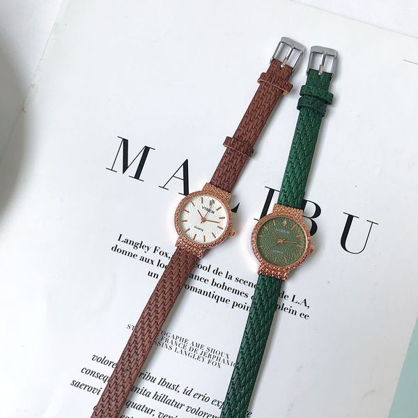 

women fashion dress watches luxury small ladies wristwatches qualities simple female quartz watch vintage leather woman clock, Slivery;brown