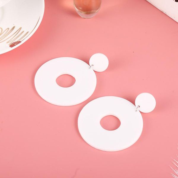 

ретро преувеличенный сплошной цвет круглый акриловый круг капля серьги новой моды геометрический кулон brincos, Silver