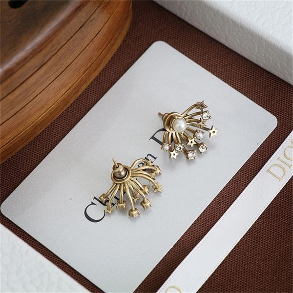 

87% off wholesale shop family earrings asymmetric female red back hanging diamond pearl earrings, Golden
