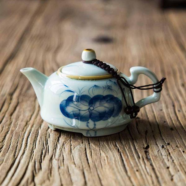 

celadon ручная роспись чайник керамический домашний фильтр черный чай кунг-фу чайный горшок один офис пользуется покрашенным вручную вручную