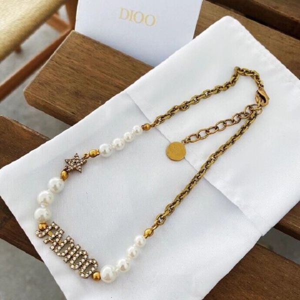 

2021 new designer jewelry d home / di home new letter star with diamond pearl necklace style fashion net red temperament, Golden