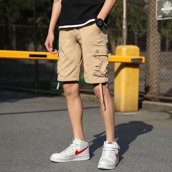 

2020ins tooling shorts casual korean fashion loose straight men's capris beach pants, White;black