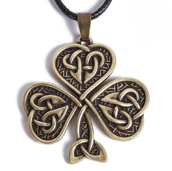 

vintage keltic knot clover pendant irish kont clover amulet lucky necklace, Silver