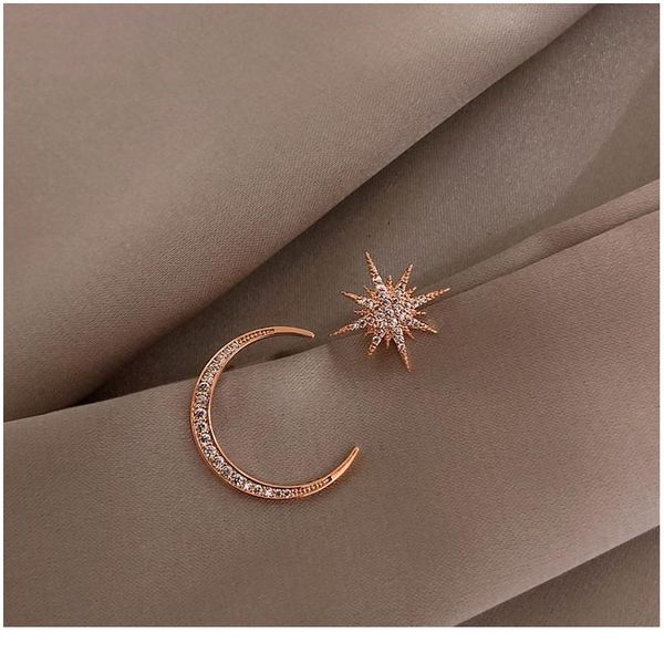 

2020 новая звезда луна серьги корейская версия асимметричные серьги высокого смысла серьги мода предотвратите аллергию изысканный wmtzoj, Silver