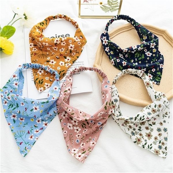 

9 colors 2021 women floral printed elastic bandana fashion women's thin floral fabric bandana triangle scarf hair accessories h2302, Slivery;white