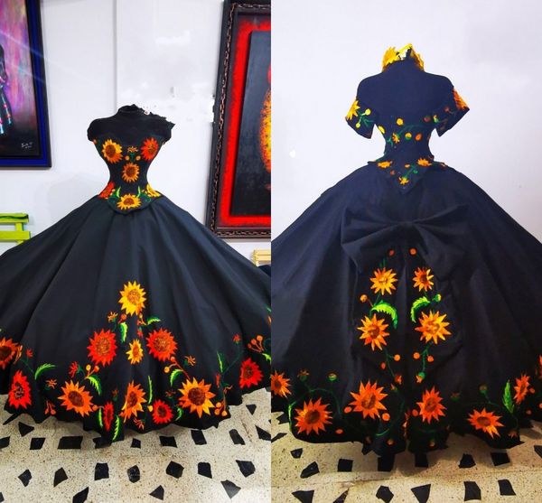 

2022 vintage sun flowers embroidered quinceanera dresses charro mexico style short sleeves u neckline boe shawl sweet 15 dress 16 girls prom, Blue;red